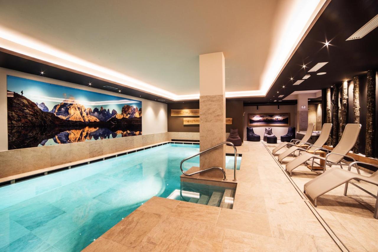 Hotel Cime D'Oro 마돈나 디 캄필리오 외부 사진