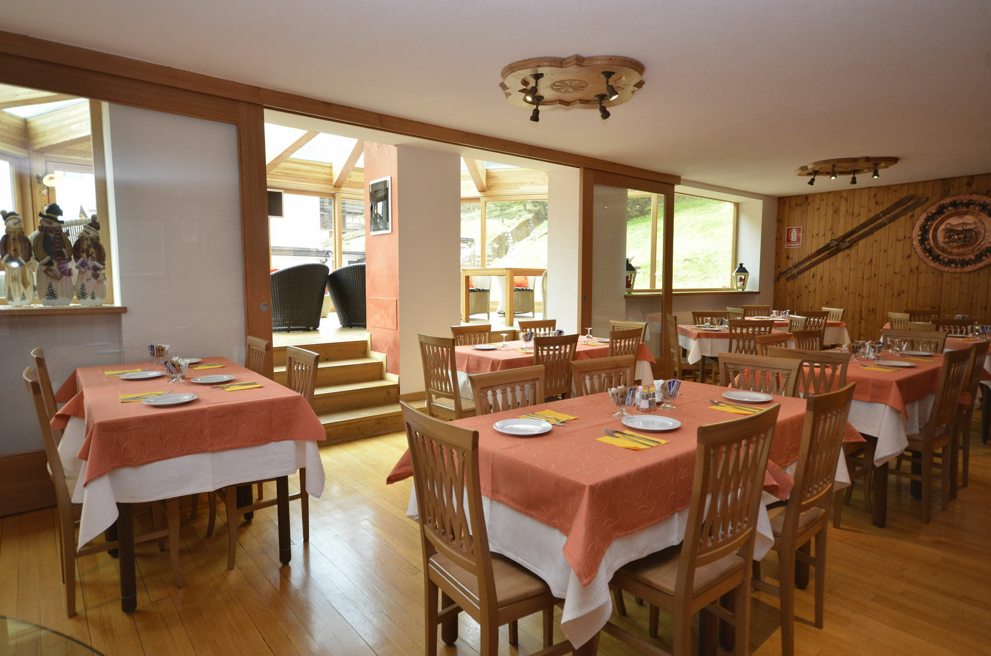 Hotel Cime D'Oro 마돈나 디 캄필리오 외부 사진